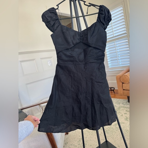 Bec & Bridge Lexi black linen dress size 4 - Picture 4 of 6